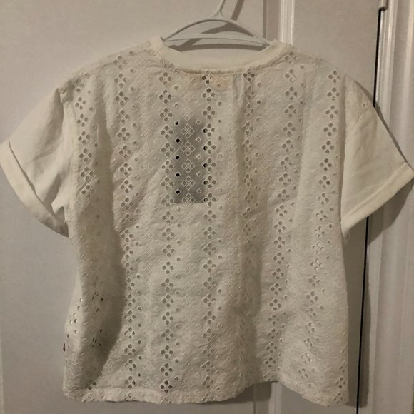 Crochet Lace Back Short Sleeve Top White -… - Picture 7 of 9